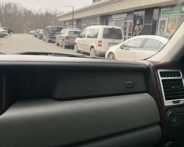 Черный Ленд Ровер Рендж Ровер, объемом двигателя 4.4 л и пробегом 166 тыс. км за 10900 $, фото 42 на Automoto.ua