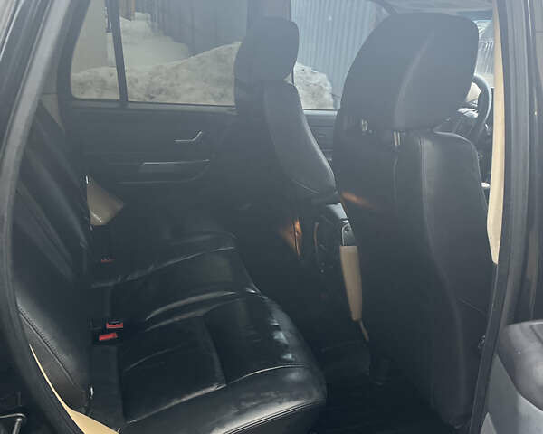 Черный Ленд Ровер Рендж Ровер, объемом двигателя 2.72 л и пробегом 278 тыс. км за 8900 $, фото 9 на Automoto.ua