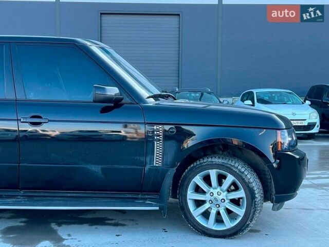 Черный Ленд Ровер Рендж Ровер, объемом двигателя 4.4 л и пробегом 282 тыс. км за 12590 $, фото 11 на Automoto.ua