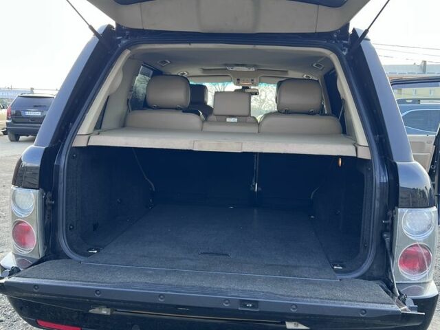 Чорний Ленд Ровер Рендж Ровер, об'ємом двигуна 3 л та пробігом 290 тис. км за 4000 $, фото 9 на Automoto.ua