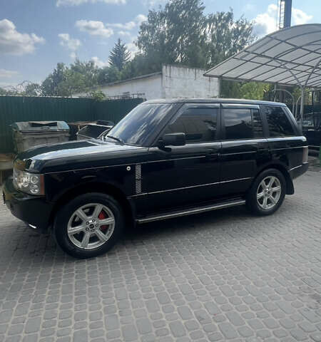 Черный Ленд Ровер Рендж Ровер, объемом двигателя 4.2 л и пробегом 300 тыс. км за 9499 $, фото 2 на Automoto.ua