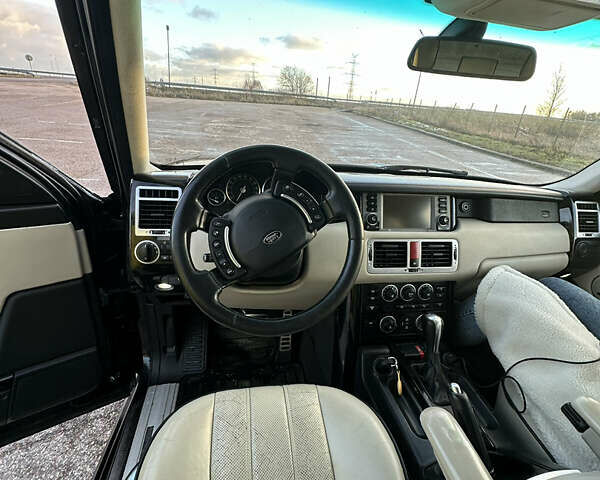 Чорний Ленд Ровер Рендж Ровер, об'ємом двигуна 4.2 л та пробігом 190 тис. км за 8500 $, фото 19 на Automoto.ua