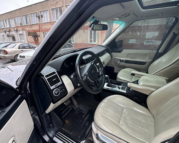 Черный Ленд Ровер Рендж Ровер, объемом двигателя 4.2 л и пробегом 270 тыс. км за 4800 $, фото 2 на Automoto.ua