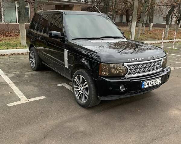 Черный Ленд Ровер Рендж Ровер, объемом двигателя 4.2 л и пробегом 255 тыс. км за 8800 $, фото 3 на Automoto.ua
