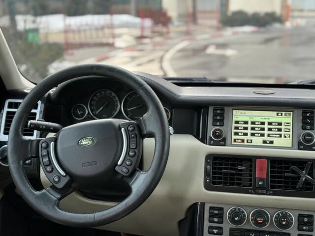 Чорний Ленд Ровер Рендж Ровер, об'ємом двигуна 3 л та пробігом 200 тис. км за 5750 $, фото 13 на Automoto.ua