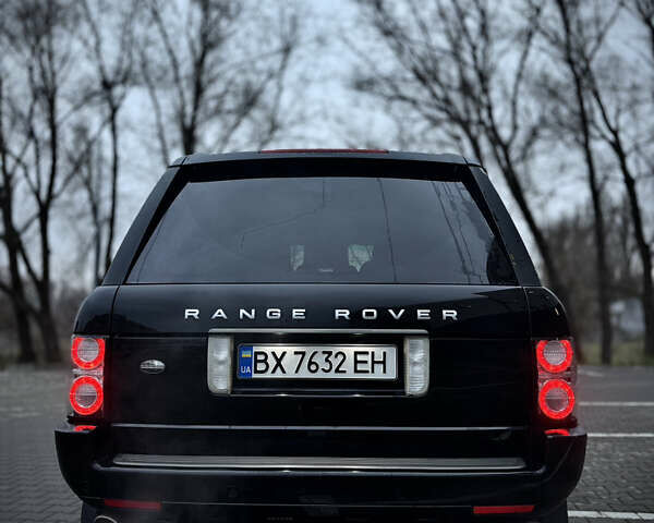 Черный Ленд Ровер Рендж Ровер, объемом двигателя 4.4 л и пробегом 166 тыс. км за 10900 $, фото 8 на Automoto.ua