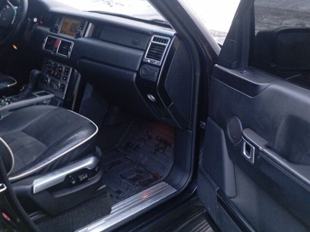 Черный Ленд Ровер Рендж Ровер, объемом двигателя 4.2 л и пробегом 280 тыс. км за 10500 $, фото 13 на Automoto.ua