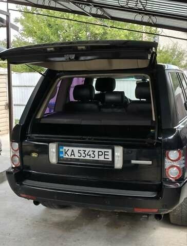 Чорний Ленд Ровер Рендж Ровер, об'ємом двигуна 4.2 л та пробігом 220 тис. км за 9300 $, фото 19 на Automoto.ua