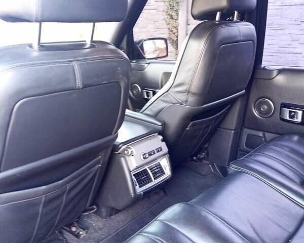 Черный Ленд Ровер Рендж Ровер, объемом двигателя 4.2 л и пробегом 370 тыс. км за 8900 $, фото 9 на Automoto.ua