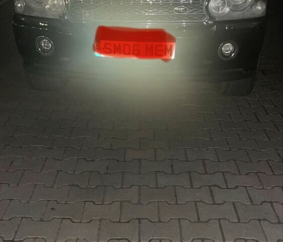 Чорний Ленд Ровер Рендж Ровер, об'ємом двигуна 3 л та пробігом 230 тис. км за 3600 $, фото 5 на Automoto.ua