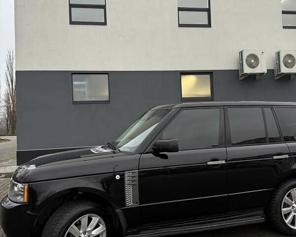 Черный Ленд Ровер Рендж Ровер, объемом двигателя 4.4 л и пробегом 166 тыс. км за 10900 $, фото 23 на Automoto.ua