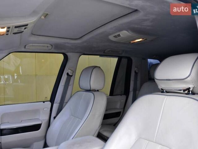 Чорний Ленд Ровер Рендж Ровер, об'ємом двигуна 3.6 л та пробігом 385 тис. км за 13500 $, фото 18 на Automoto.ua