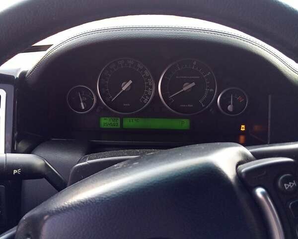 Чорний Ленд Ровер Рендж Ровер, об'ємом двигуна 4.2 л та пробігом 360 тис. км за 8500 $, фото 5 на Automoto.ua