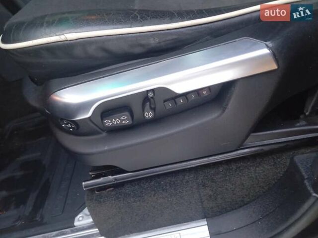 Чорний Ленд Ровер Рендж Ровер, об'ємом двигуна 4.2 л та пробігом 278 тис. км за 10500 $, фото 19 на Automoto.ua