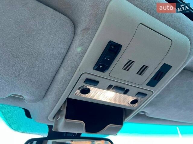 Черный Ленд Ровер Рендж Ровер, объемом двигателя 4.4 л и пробегом 282 тыс. км за 12590 $, фото 36 на Automoto.ua