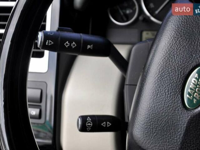 Чорний Ленд Ровер Рендж Ровер, об'ємом двигуна 3.6 л та пробігом 385 тис. км за 13500 $, фото 38 на Automoto.ua