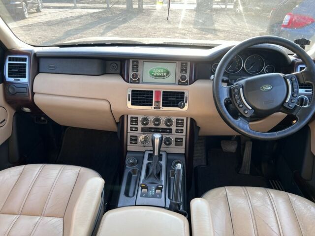 Чорний Ленд Ровер Рендж Ровер, об'ємом двигуна 3 л та пробігом 290 тис. км за 4000 $, фото 11 на Automoto.ua