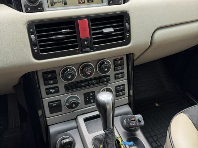 Черный Ленд Ровер Рендж Ровер, объемом двигателя 3 л и пробегом 400 тыс. км за 7000 $, фото 21 на Automoto.ua