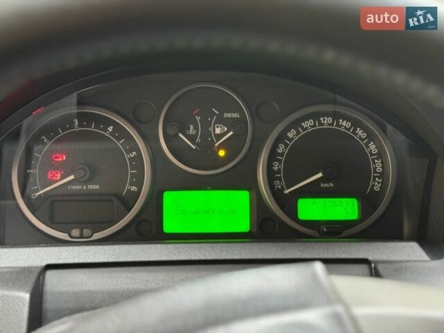 Чорний Ленд Ровер Рендж Ровер, об'ємом двигуна 2.72 л та пробігом 376 тис. км за 4900 $, фото 7 на Automoto.ua