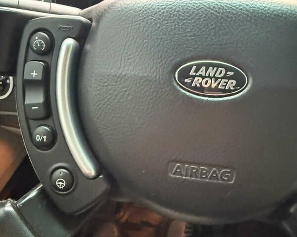 Чорний Ленд Ровер Рендж Ровер, об'ємом двигуна 4.2 л та пробігом 266 тис. км за 12500 $, фото 4 на Automoto.ua