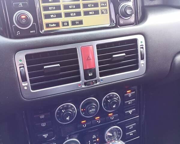 Черный Ленд Ровер Рендж Ровер, объемом двигателя 4.2 л и пробегом 370 тыс. км за 8900 $, фото 6 на Automoto.ua