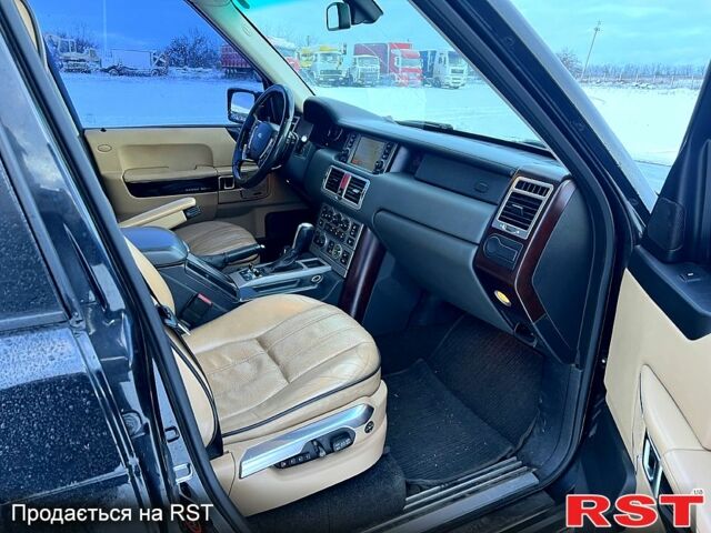 Черный Ленд Ровер Рендж Ровер, объемом двигателя 4.4 л и пробегом 280 тыс. км за 9500 $, фото 10 на Automoto.ua