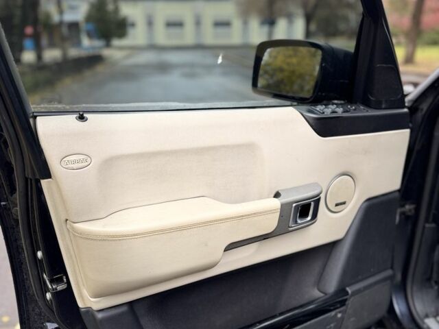 Черный Ленд Ровер Рендж Ровер, объемом двигателя 3 л и пробегом 400 тыс. км за 7000 $, фото 13 на Automoto.ua