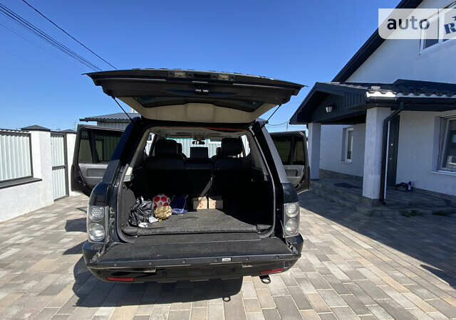 Черный Ленд Ровер Рендж Ровер, объемом двигателя 2.93 л и пробегом 415 тыс. км за 10200 $, фото 13 на Automoto.ua