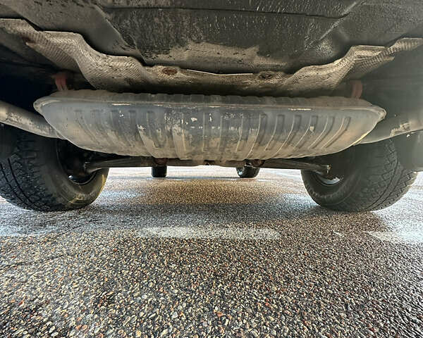 Чорний Ленд Ровер Рендж Ровер, об'ємом двигуна 4.2 л та пробігом 190 тис. км за 8500 $, фото 23 на Automoto.ua