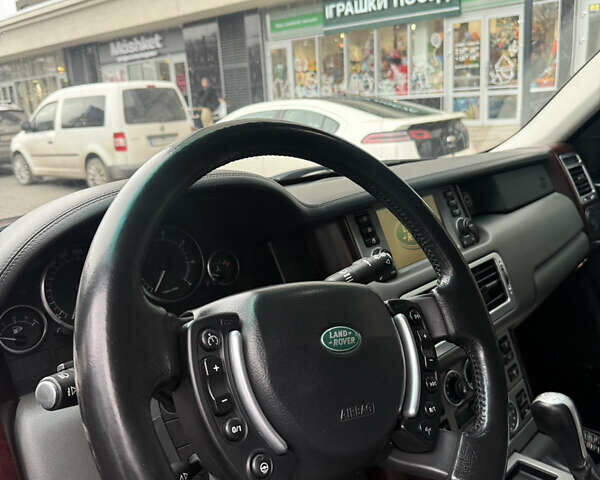 Черный Ленд Ровер Рендж Ровер, объемом двигателя 4.4 л и пробегом 166 тыс. км за 10900 $, фото 53 на Automoto.ua