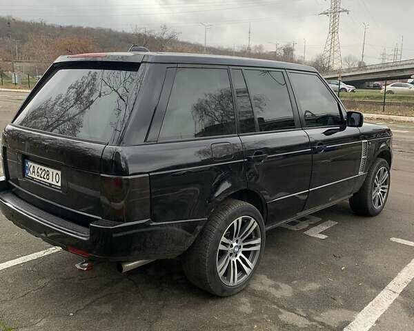 Черный Ленд Ровер Рендж Ровер, объемом двигателя 4.2 л и пробегом 255 тыс. км за 8800 $, фото 2 на Automoto.ua