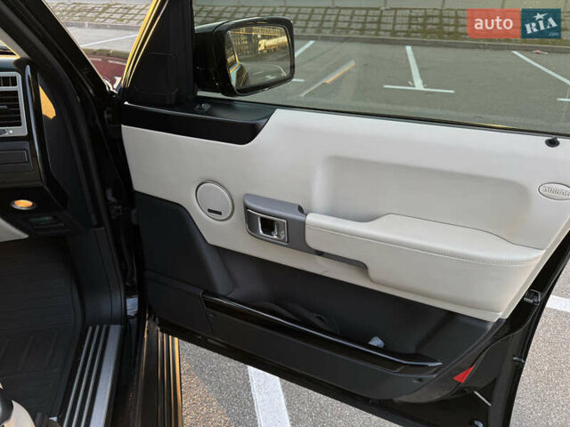 Черный Ленд Ровер Рендж Ровер, объемом двигателя 4.2 л и пробегом 184 тыс. км за 10000 $, фото 20 на Automoto.ua