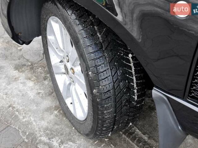 Чорний Ленд Ровер Рендж Ровер, об'ємом двигуна 3.6 л та пробігом 385 тис. км за 13500 $, фото 39 на Automoto.ua