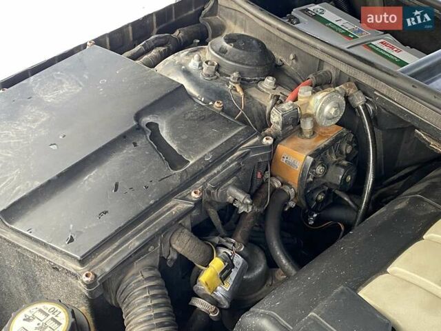 Чорний Ленд Ровер Рендж Ровер, об'ємом двигуна 4.2 л та пробігом 238 тис. км за 11000 $, фото 46 на Automoto.ua