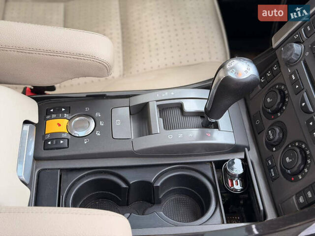 Чорний Ленд Ровер Рендж Ровер, об'ємом двигуна 4.2 л та пробігом 249 тис. км за 9400 $, фото 30 на Automoto.ua