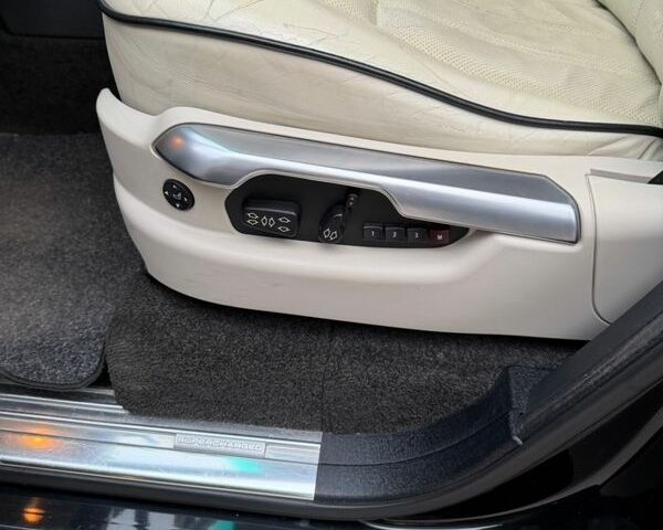 Черный Ленд Ровер Рендж Ровер, объемом двигателя 4.2 л и пробегом 178 тыс. км за 13000 $, фото 13 на Automoto.ua