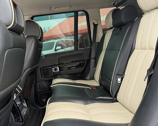 Чорний Ленд Ровер Рендж Ровер, об'ємом двигуна 4.2 л та пробігом 230 тис. км за 12200 $, фото 29 на Automoto.ua