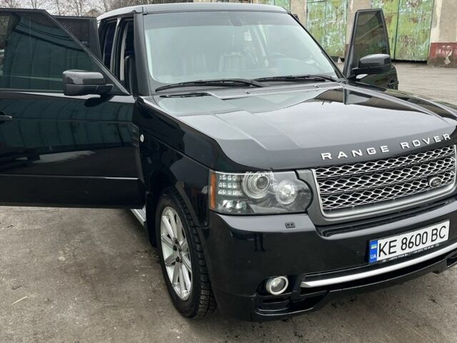 Черный Ленд Ровер Рендж Ровер, объемом двигателя 4.2 л и пробегом 235 тыс. км за 12000 $, фото 3 на Automoto.ua