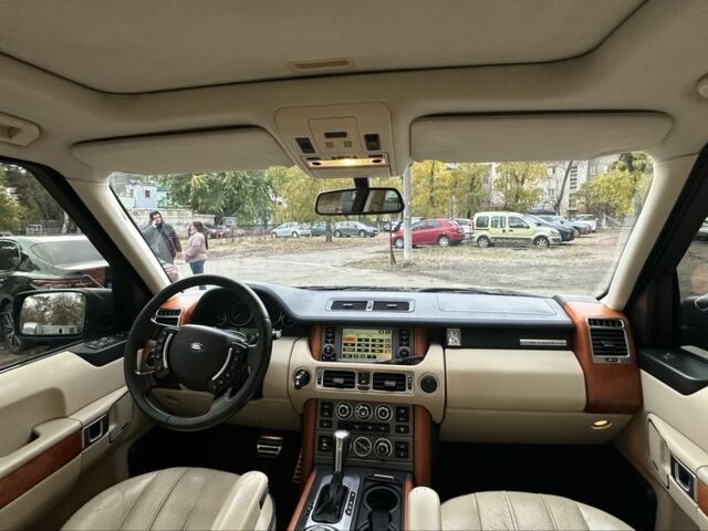 Ленд Ровер Рендж Ровер 2007 у Борисполе на Automoto.ua Чорний Ленд Ровер Рендж Ровер, об'ємом двигуна 4.2 л та пробігом 320 тис. км за 9500 $, фото 10 на Automoto.ua