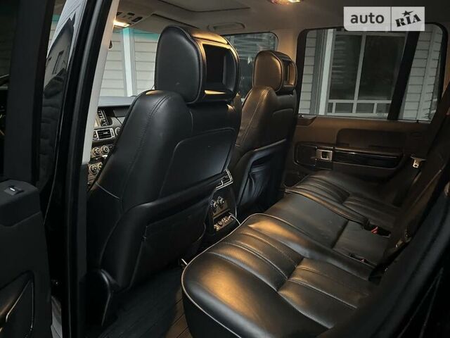 Черный Ленд Ровер Рендж Ровер, объемом двигателя 4.2 л и пробегом 190 тыс. км за 12000 $, фото 12 на Automoto.ua