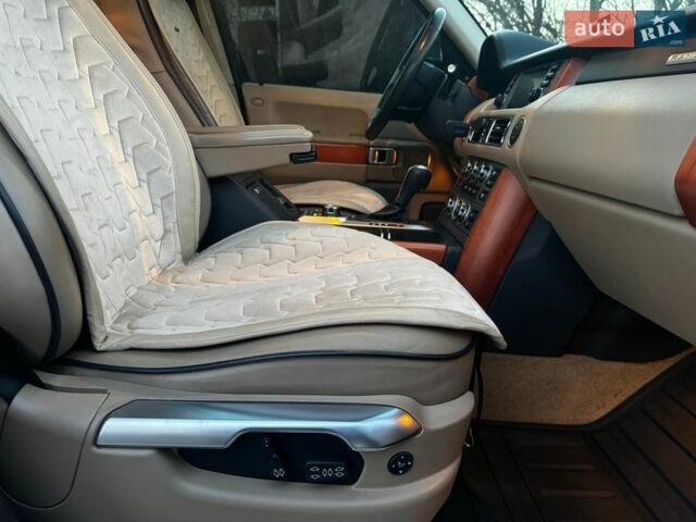 Чорний Ленд Ровер Рендж Ровер, об'ємом двигуна 4.39 л та пробігом 220 тис. км за 12300 $, фото 23 на Automoto.ua