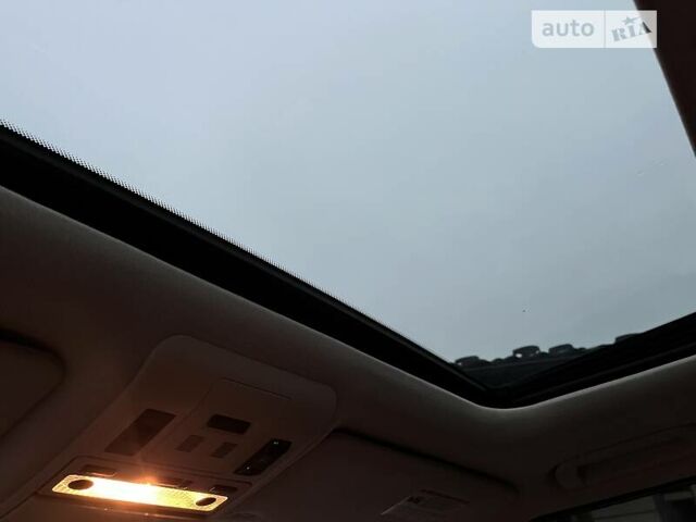 Черный Ленд Ровер Рендж Ровер, объемом двигателя 4.2 л и пробегом 190 тыс. км за 12000 $, фото 14 на Automoto.ua