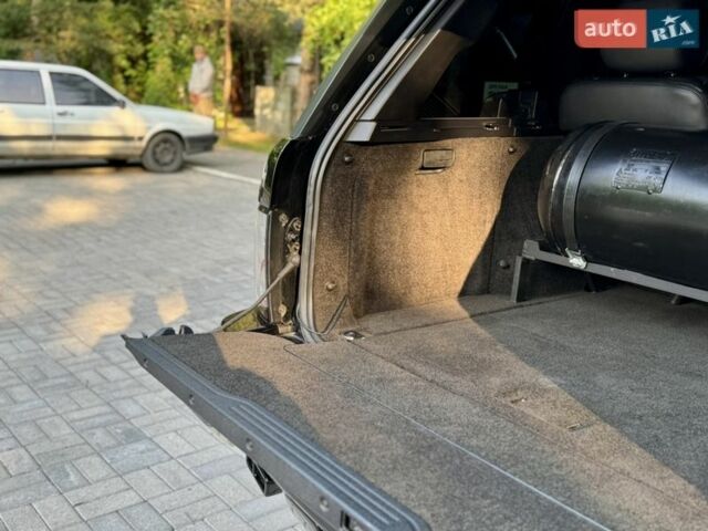 Черный Ленд Ровер Рендж Ровер, объемом двигателя 4.2 л и пробегом 287 тыс. км за 16000 $, фото 15 на Automoto.ua