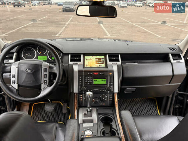 Чорний Ленд Ровер Рендж Ровер, об'ємом двигуна 4.2 л та пробігом 210 тис. км за 9900 $, фото 15 на Automoto.ua