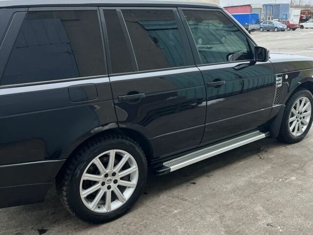 Черный Ленд Ровер Рендж Ровер, объемом двигателя 4.2 л и пробегом 235 тыс. км за 12000 $, фото 6 на Automoto.ua