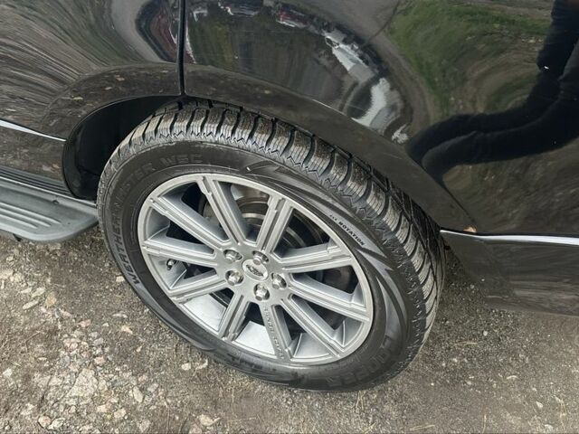 Ленд Ровер Рендж Ровер 2007 у Борисполе на Automoto.ua Чорний Ленд Ровер Рендж Ровер, об'ємом двигуна 4.2 л та пробігом 320 тис. км за 9500 $, фото 13 на Automoto.ua