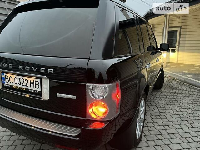 Черный Ленд Ровер Рендж Ровер, объемом двигателя 4.2 л и пробегом 190 тыс. км за 12000 $, фото 4 на Automoto.ua