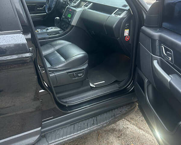 Черный Ленд Ровер Рендж Ровер, объемом двигателя 4.2 л и пробегом 250 тыс. км за 10200 $, фото 6 на Automoto.ua