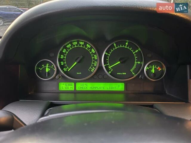 Черный Ленд Ровер Рендж Ровер, объемом двигателя 4.4 л и пробегом 495 тыс. км за 9990 $, фото 28 на Automoto.ua