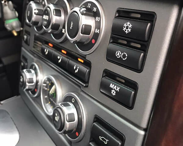 Чорний Ленд Ровер Рендж Ровер, об'ємом двигуна 4.2 л та пробігом 146 тис. км за 15000 $, фото 23 на Automoto.ua